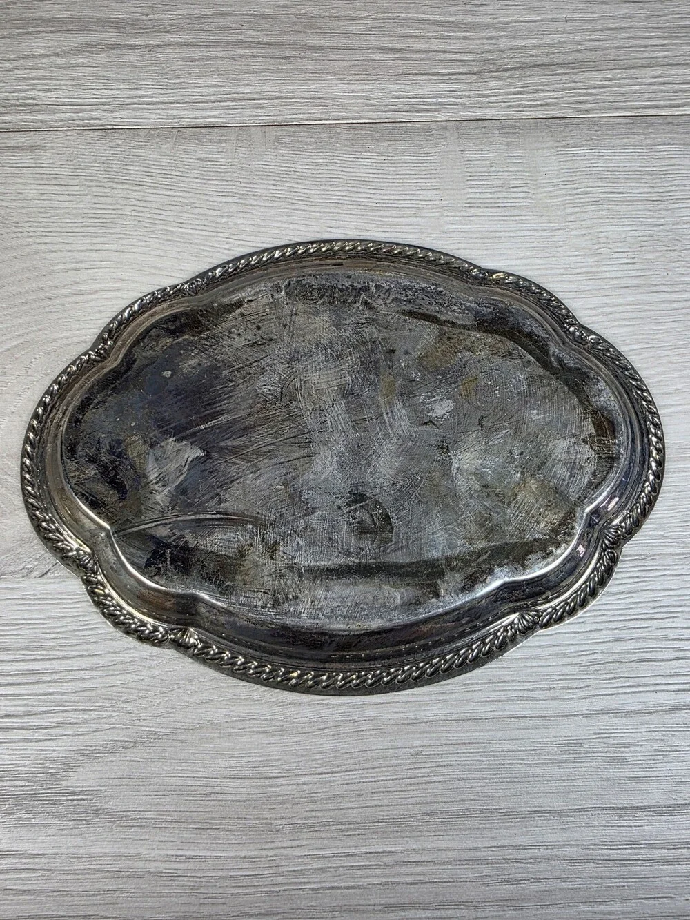 DAVCO SILVER Silverplate Oval Tray w Scalloped Edge and Rope Border SU12